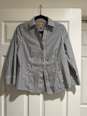 Taylor Black and White Striped Button-Down Shirt
